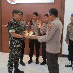 Dandim 1302 Kunjungi Polres Minahasa Bersama Anggota di Rangkaikan HUT Bhayangkara ke- 77