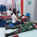 Personel Kodim 1310/Bitung Sumbangkan Darahnya Pada Kegiatan Bhakti Sosial Donor Darah Jelang HUT TNI Ke 78